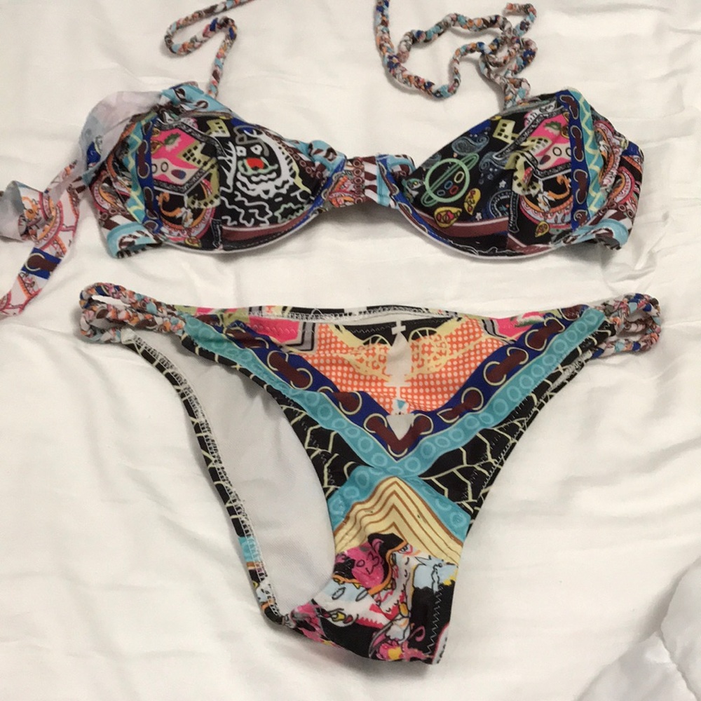Bikini